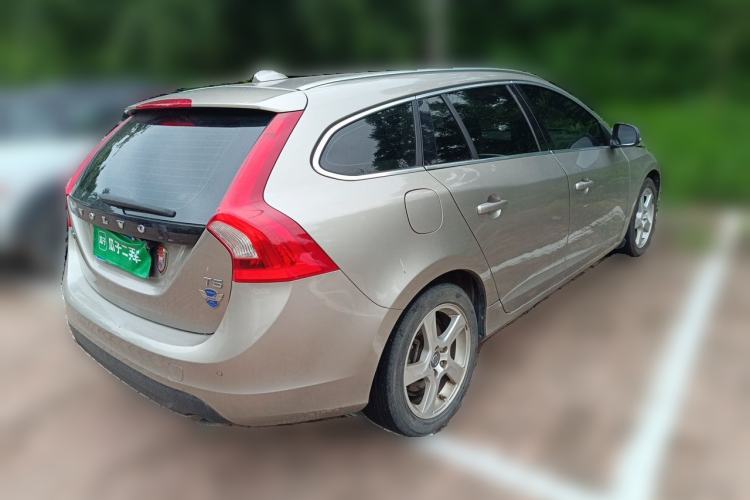 Used Volvo V60 2013 T5 Comfort Edition Rear Right 45 Deg
