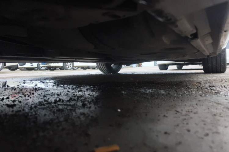 Used Volvo V60 2014 Restyled T5 Zhiya Edition Chassis Front Left