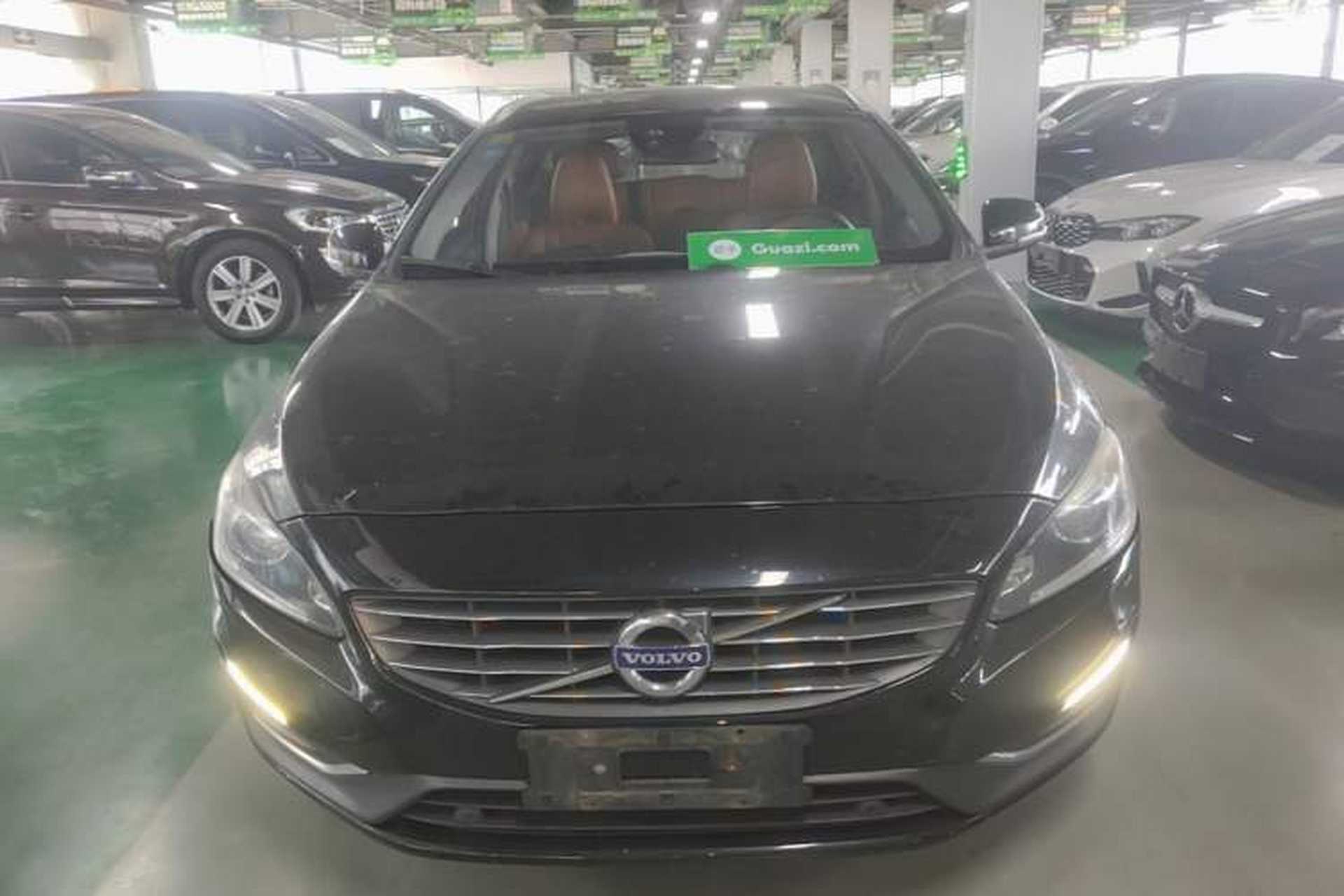 Used Volvo V60 2014 T5 Zhiya Edition Front