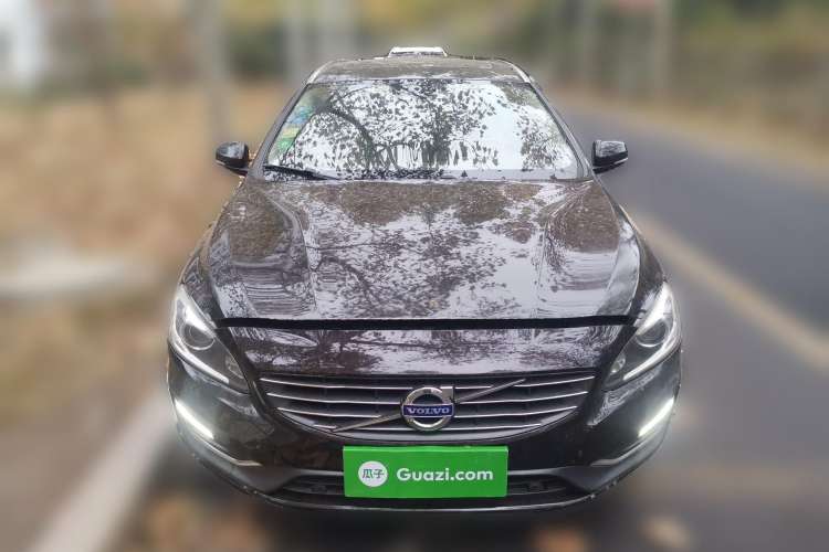 Used Volvo V60 2014 T5 Zhiyi Edition Front