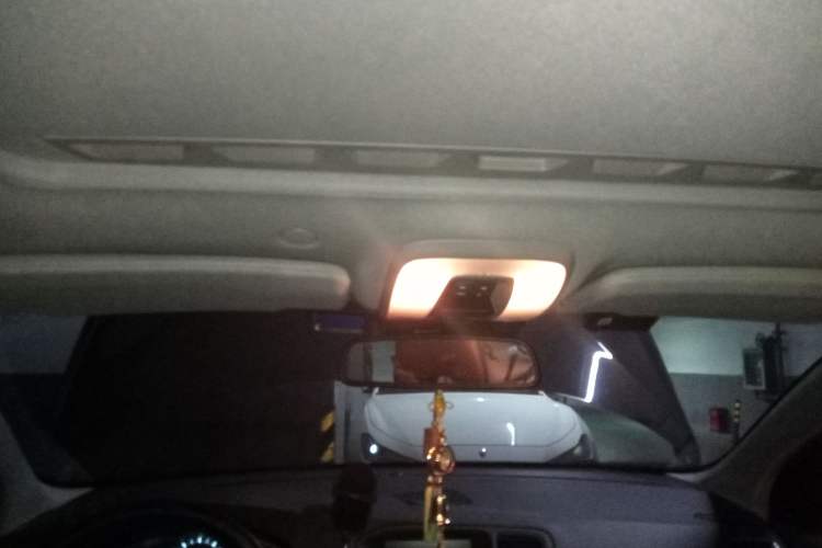 Used Volvo V60 2014 Restyled T5 Zhiya Edition Headliner