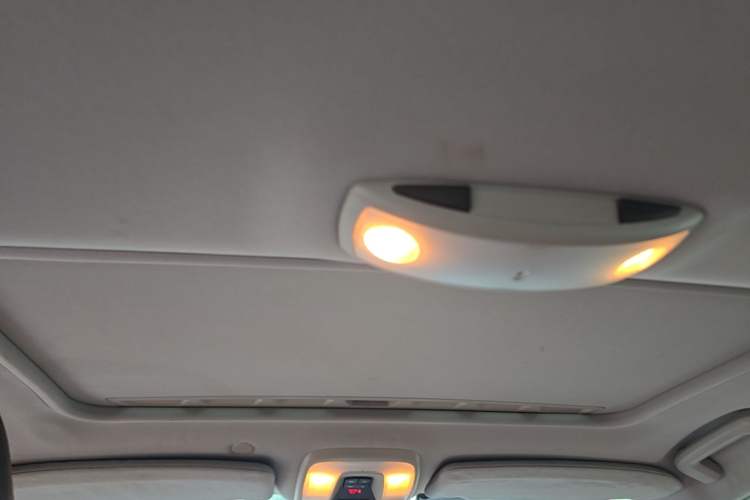 Used Volvo V60 2014 T5 Zhiya Edition Headliner