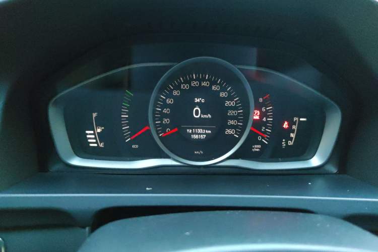 Used Volvo V60 2014 T5 Zhiyi Edition Instrument Cluster