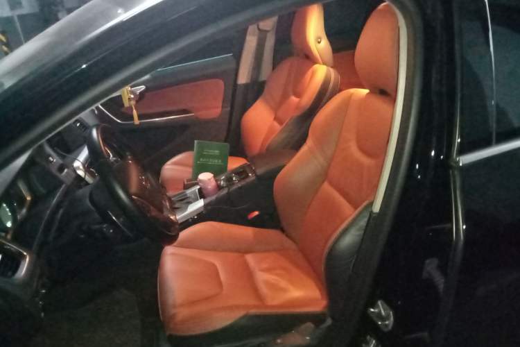 Used Volvo V60 2014 Restyled T5 Zhiya Edition Left Front Seat