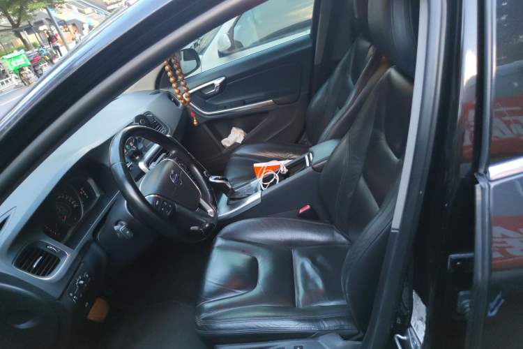 Used Volvo V60 2014 T5 Zhiyi Edition Left Front Seat