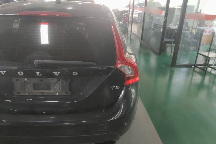 Used Volvo V60 2014 T5 Zhiya Edition Right Rear Taillight
