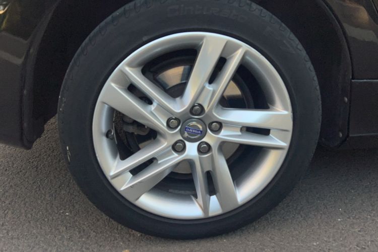 Used Volvo V60 2014 T5 Zhiya Edition Right Rear Wheel Hub