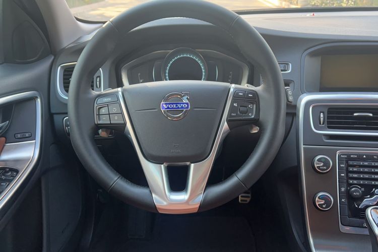 Used Volvo V60 2014 T5 Zhiya Edition Steering Wheel