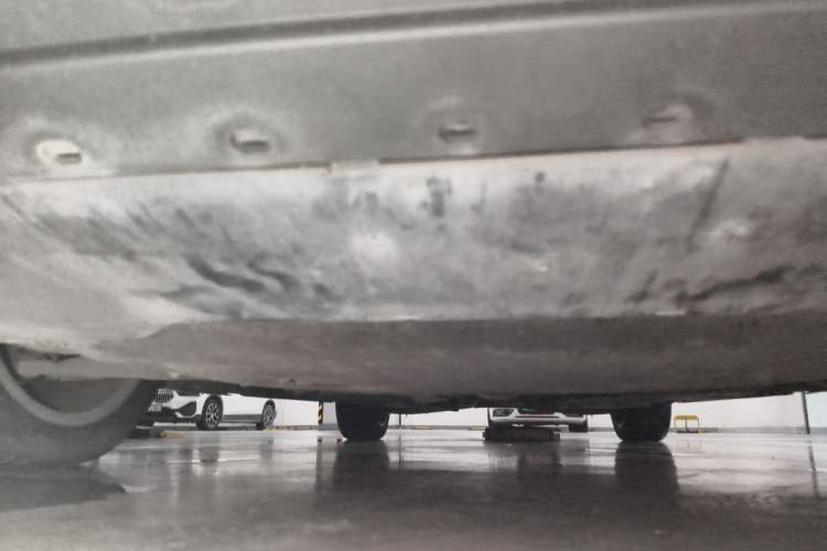 Used Volvo V60 2014 Restyled T5 Zhiya Edition Chassis Front