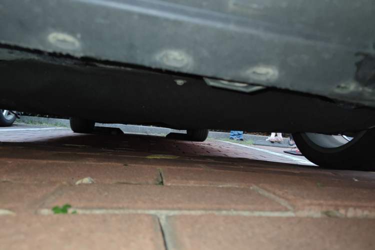 Used Volvo V60 2014 Restyled T5 Zhiya Edition Chassis Front