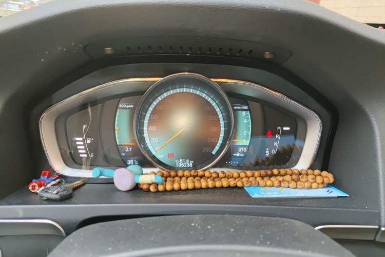 Used Volvo V60 2014 T5 Zhiyi Edition Instrument Cluster