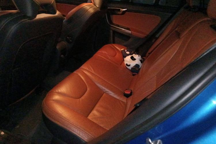 Used Volvo V60 2014 T5 Zhiya Edition Left Rear Seat