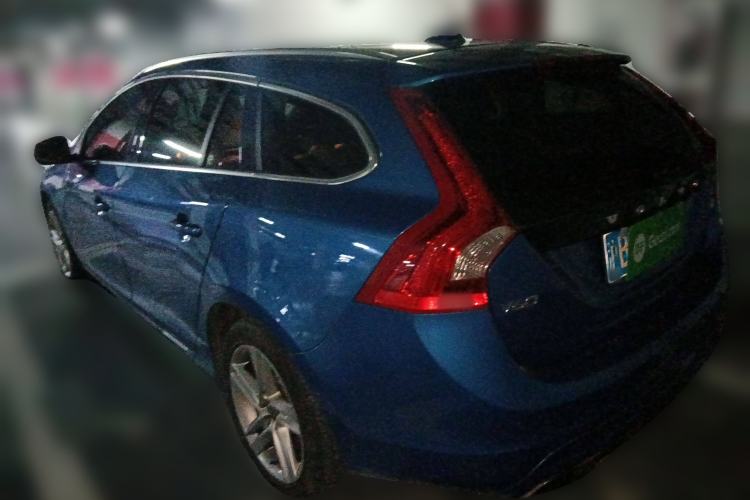Used Volvo V60 2014 T5 Zhiya Edition Rear Left 45 Deg