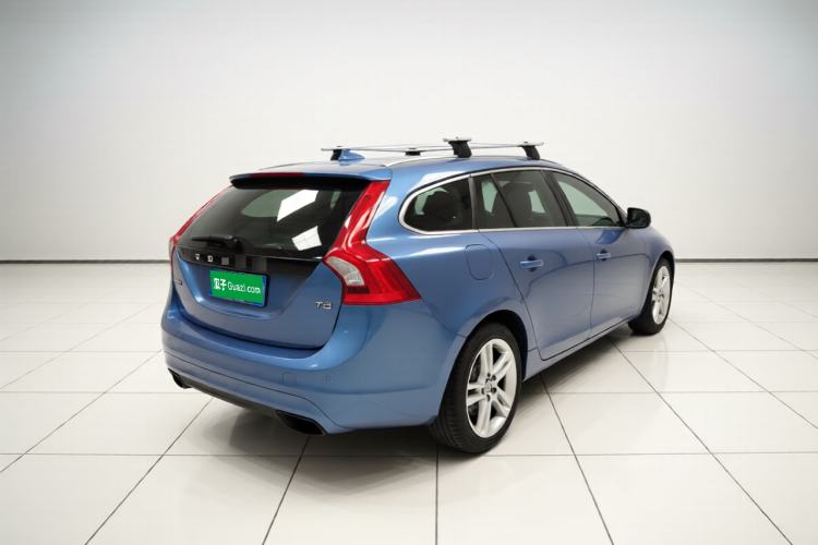 Used Volvo V60 2014 Restyled T5 Zhiya Edition Rear Right 45 Deg
