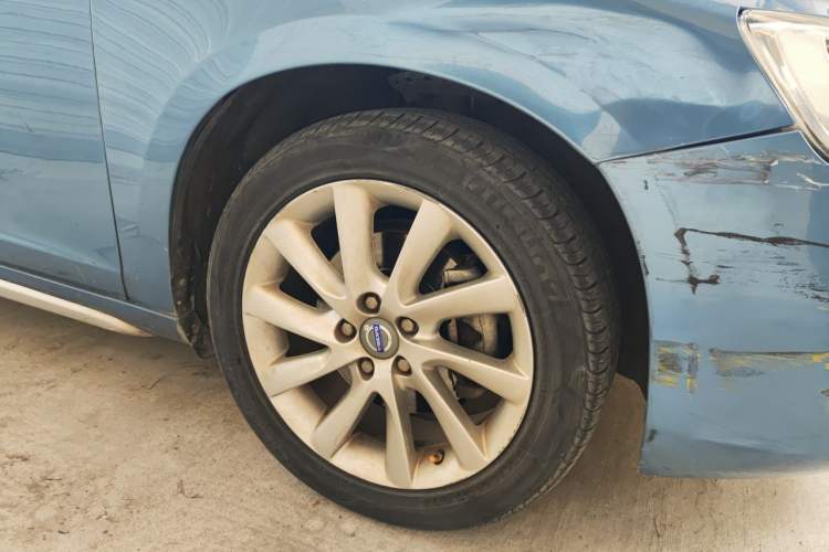 Used Volvo V60 2014 T5 Zhiyi Edition Right Front Wheel Hub
