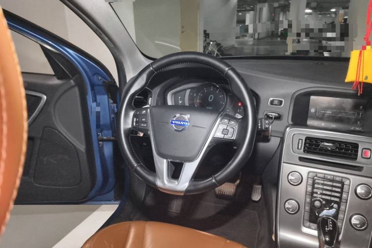 Used Volvo V60 2014 Restyled T5 Zhiya Edition Steering Wheel