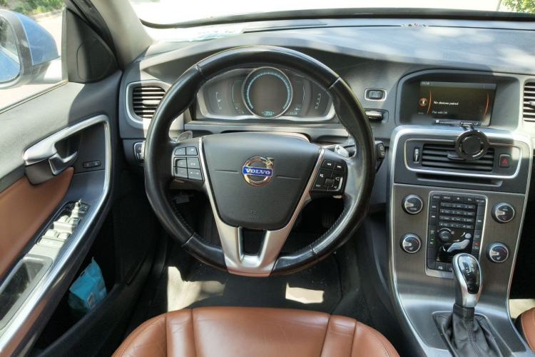 Used Volvo V60 2014 Restyled T5 Zhiya Edition Steering Wheel
