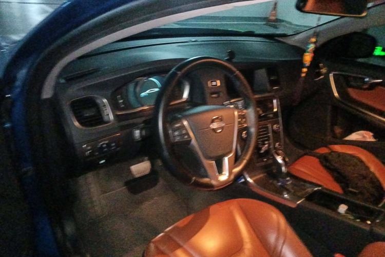 Used Volvo V60 2014 T5 Zhiya Edition Steering Wheel