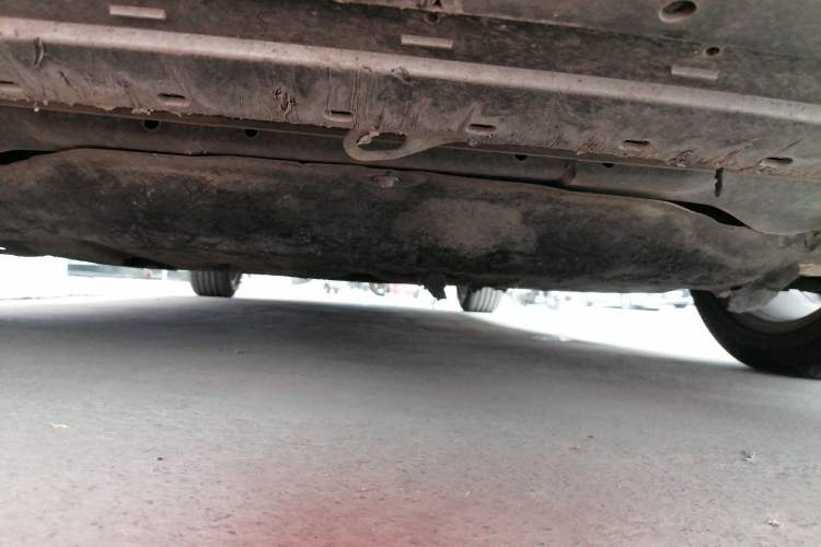 Used Volvo V60 2014 T5 Zhiyi Edition Chassis Front