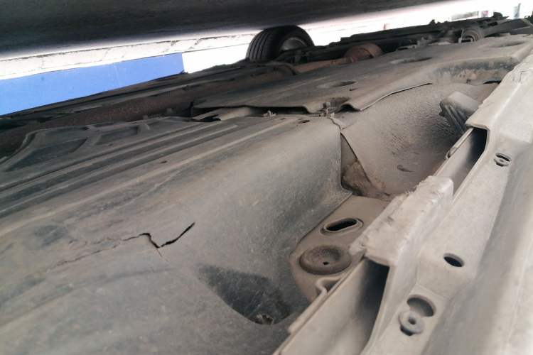 Used Volvo V60 2014 T5 Zhiyi Edition Chassis Rear Left