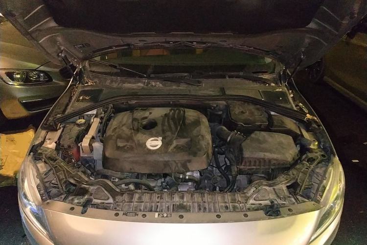 Used Volvo V60 2014 Restyled T5 Zhiya Edition Engine Bay