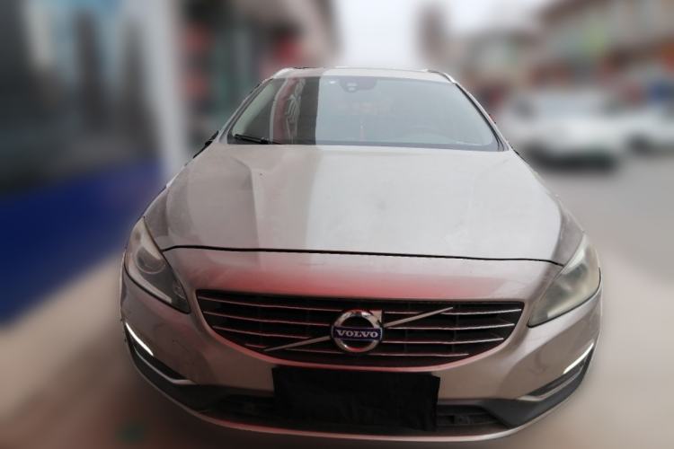 Used Volvo V60 2014 T5 Zhiyi Edition Front