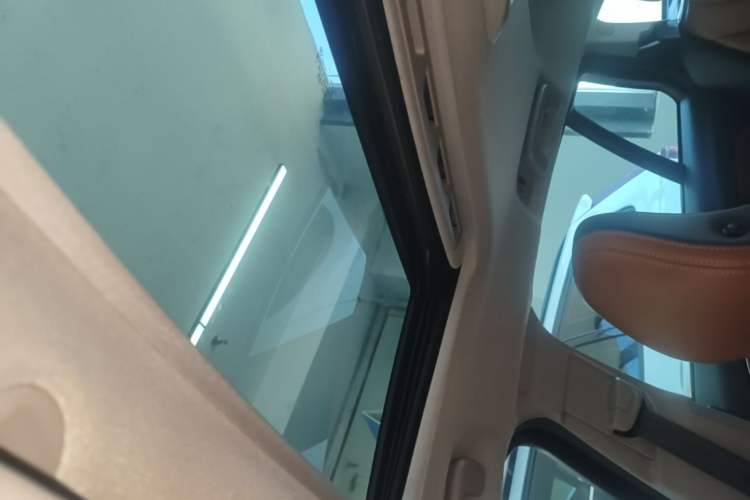 Used Volvo V60 2014 T5 Zhiya Edition Headliner