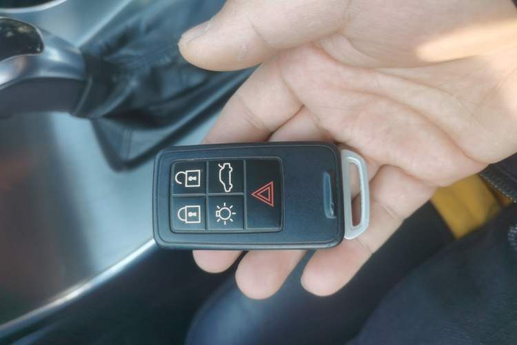 Used Volvo V60 2014 Facelift T5 Zhiyi Edition Interior 1