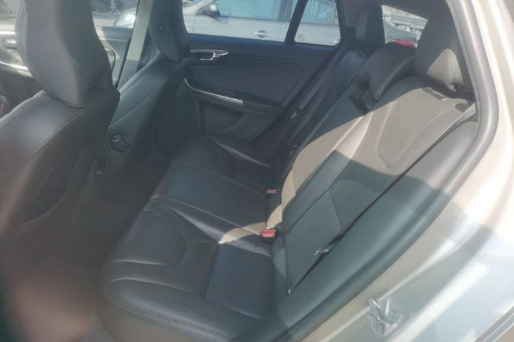 Used Volvo V60 2014 Facelift T5 Zhiyi Edition Left Rear Seat