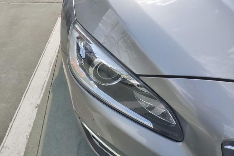 Used Volvo V60 2014 Restyled T5 Zhiya Edition Right Front Headlight