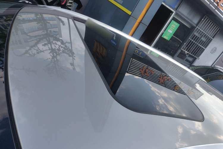 Used Volvo V60 2014 Restyled T5 Zhiya Edition Roof