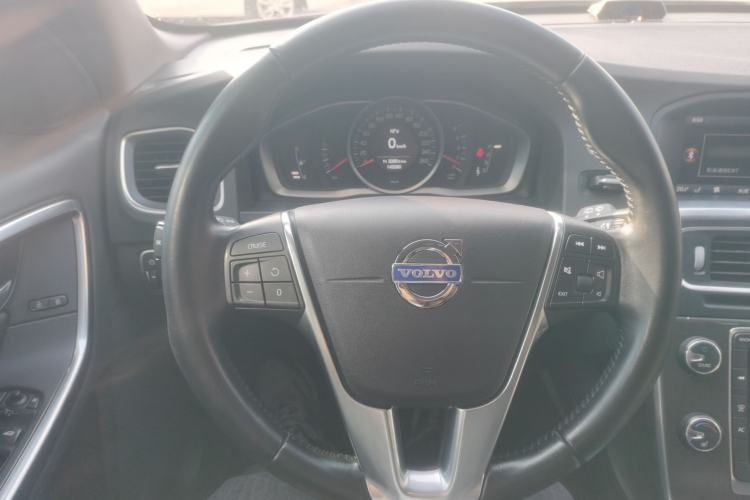 Used Volvo V60 2014 Facelift T5 Zhiyi Edition Steering Wheel