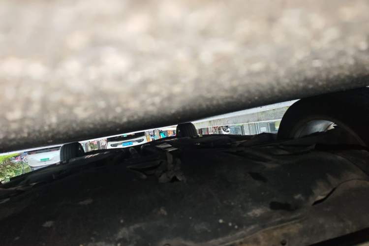 Used Volvo V60 2014 T5 Zhiyi Edition Chassis Front
