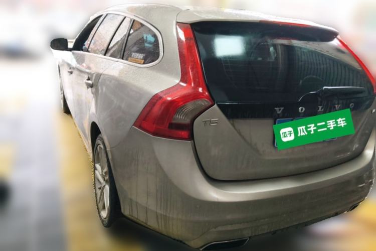 Used Volvo V60 2014 T5 Zhiya Edition Rear Left 45 Deg