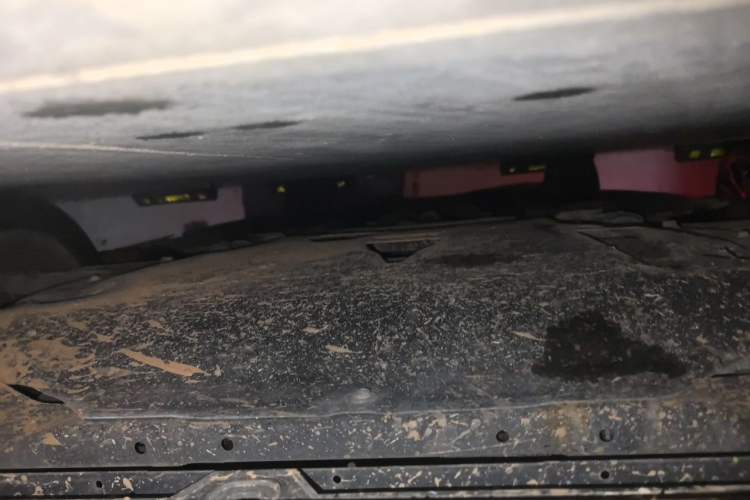 Used Volvo V60 2014 T5 Zhiya Edition Chassis Front
