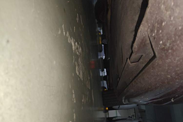Used Volvo V60 2014 T5 Zhiya Edition Chassis Front Left