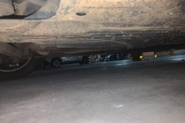 Used Volvo V60 2014 T5 Zhiya Edition Chassis Rear Right