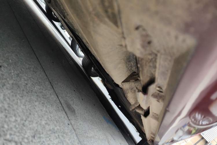 Used Volvo V60 2014 T5 Zhiya Edition Chassis Rear Right