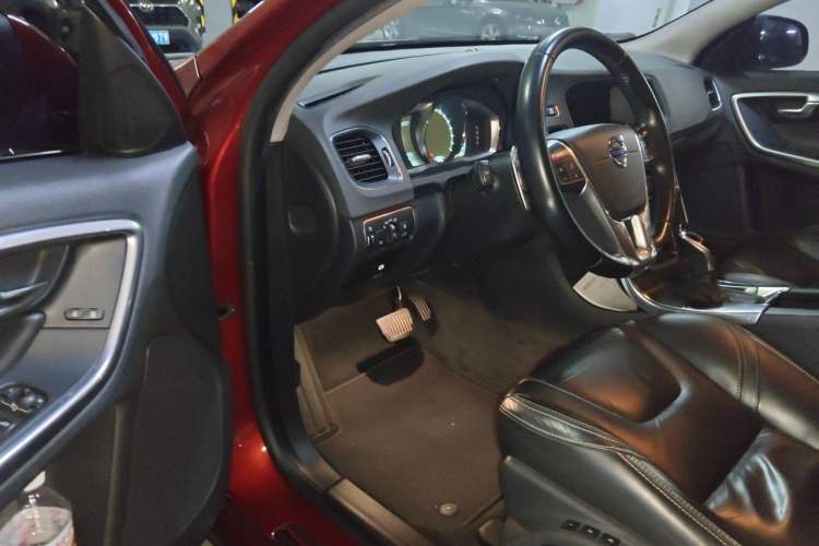 Used Volvo V60 2014 T5 Zhiya Edition Driver Seat