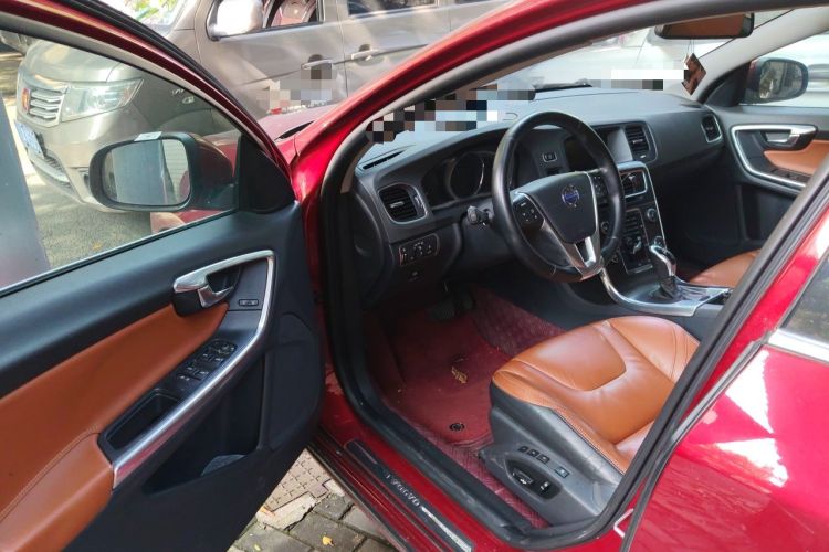 Used Volvo V60 2014 T5 Zhiyi Edition Driver Seat