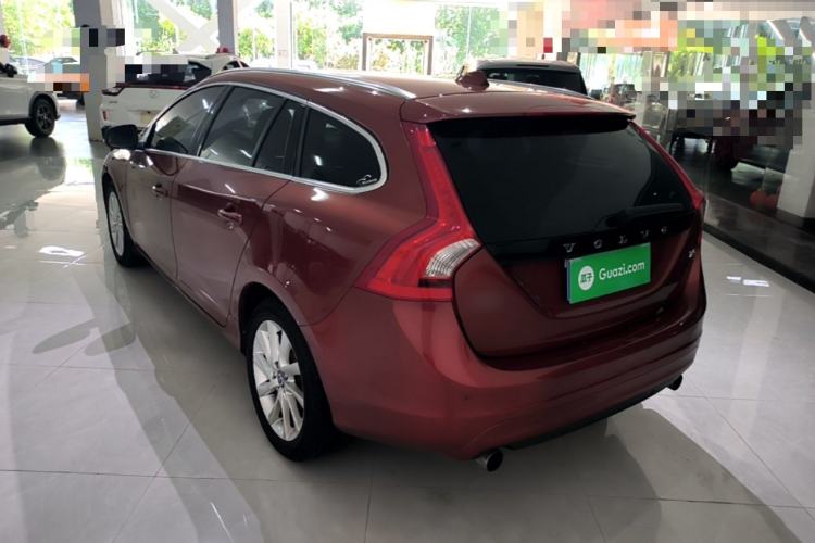 Used Volvo V60 2014 T5 Zhiyi Edition Exterior 2