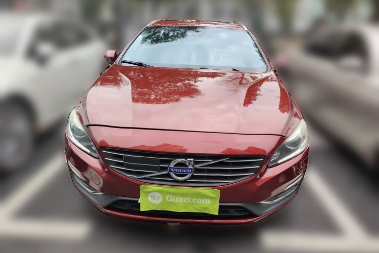 Used Volvo V60 2014 T5 Zhiya Edition Front