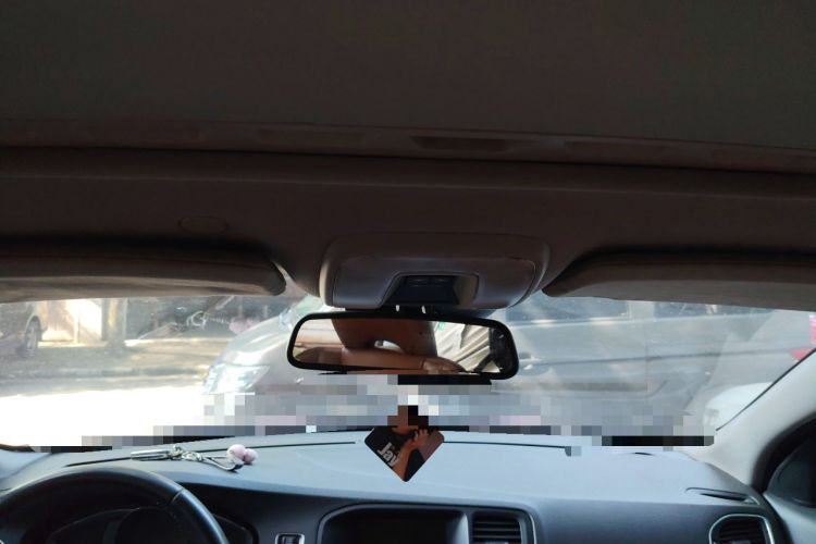 Used Volvo V60 2014 T5 Zhiyi Edition Headliner