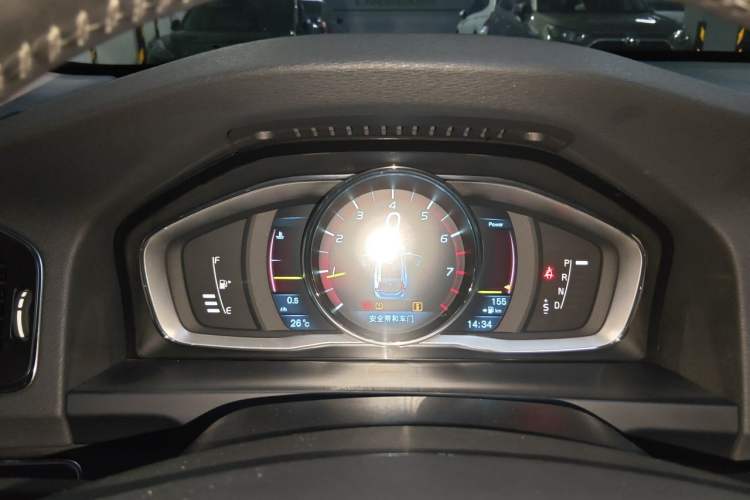 Used Volvo V60 2014 T5 Zhiya Edition Instrument Cluster
