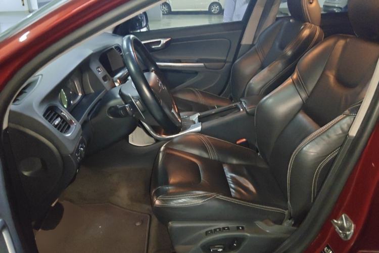 Used Volvo V60 2014 T5 Zhiya Edition Left Front Seat