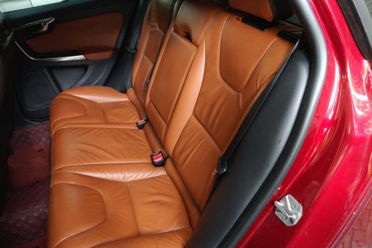 Used Volvo V60 2014 T5 Zhiyi Edition Left Rear Seat