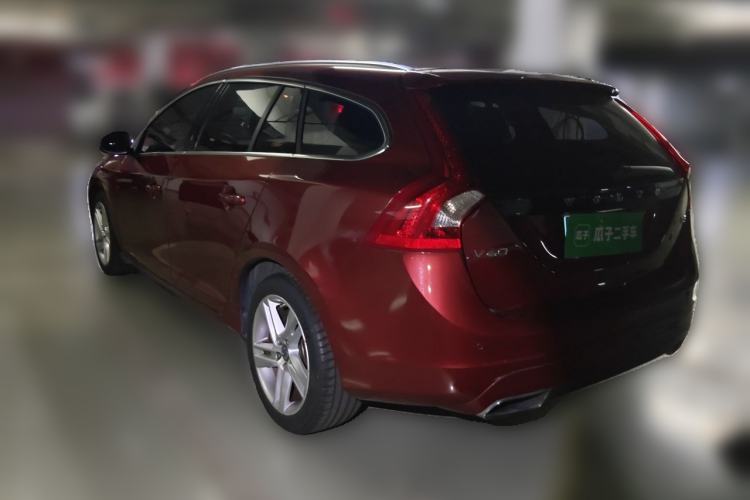 Used Volvo V60 2014 T5 Zhiya Edition Rear Left 45 Deg