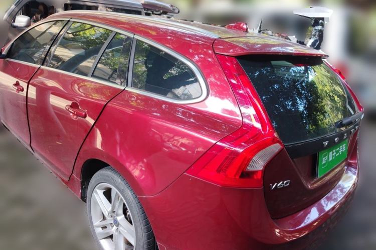 Used Volvo V60 2014 T5 Zhiyi Edition Rear Left 45 Deg