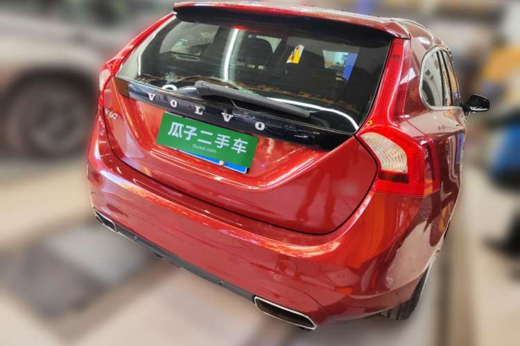 Used Volvo V60 2014 Restyled T5 Zhiya Edition Rear Right 45 Deg