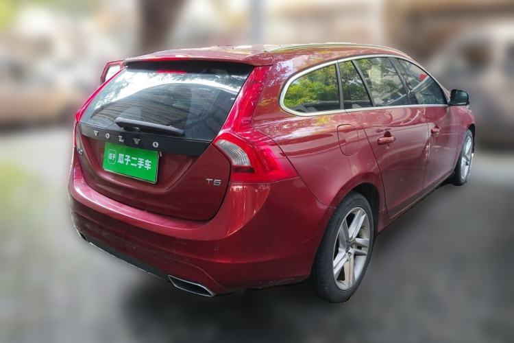 Used Volvo V60 2014 T5 Zhiyi Edition Rear Right 45 Deg